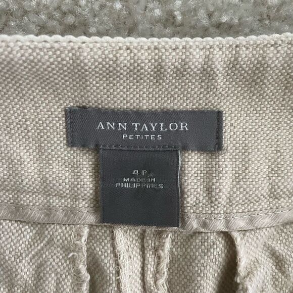 Ann Taylor Linen Shorts - Picture 3 of 3